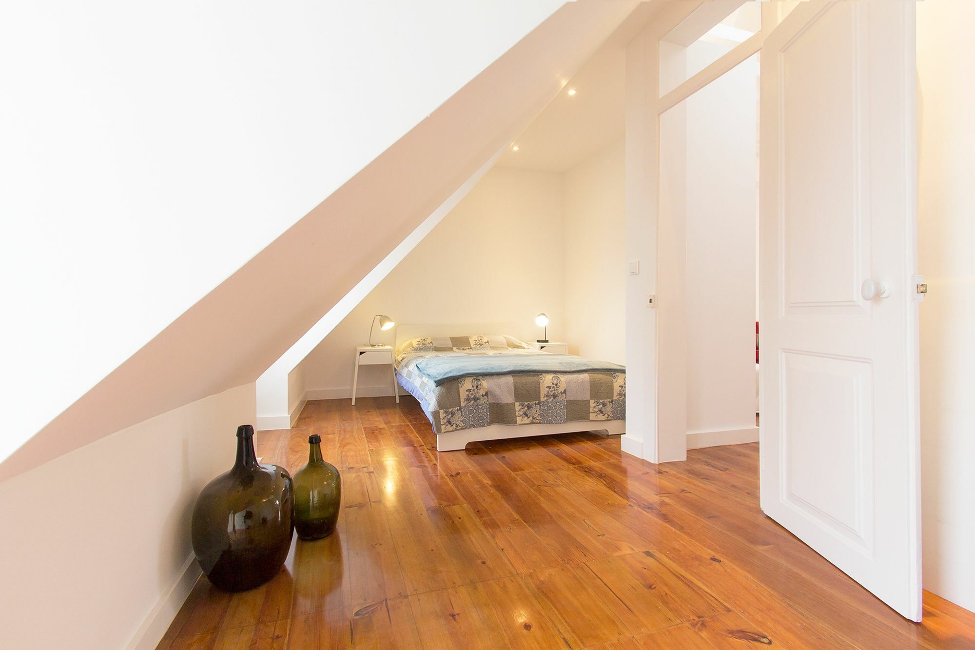 Santa Marta Views By Homing Apartment Lisbon Bagian luar foto